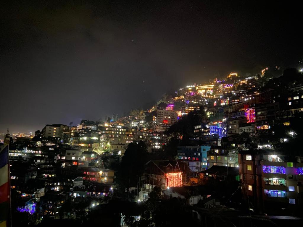 Norbu Thungkar Homestay Darjeeling  Esterno foto